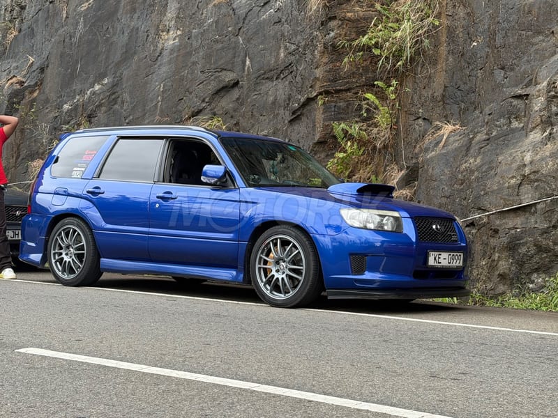 Subaru Forester, 2 of 4