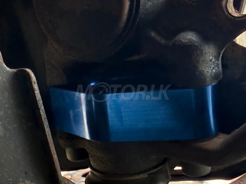 LS400 4-Pot Calipers, 4 of 5