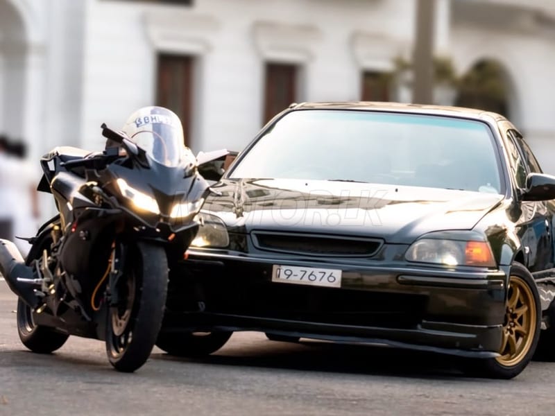 Honda Civic, 3 of 4