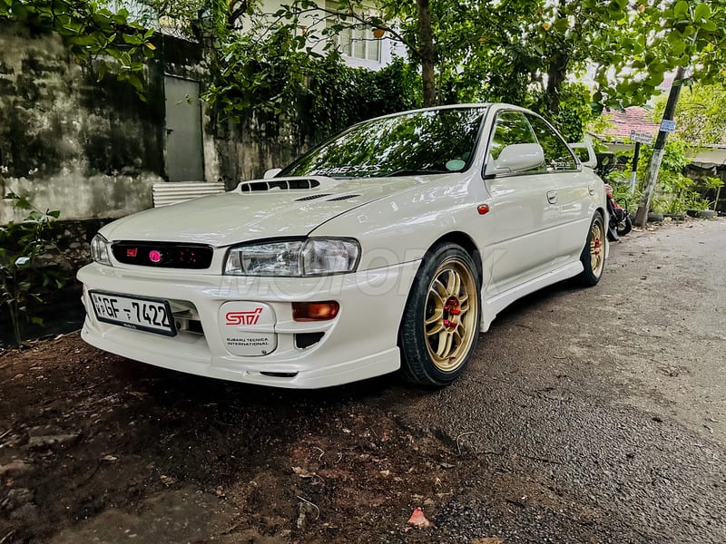 Subaru Impreza, 5 of 10