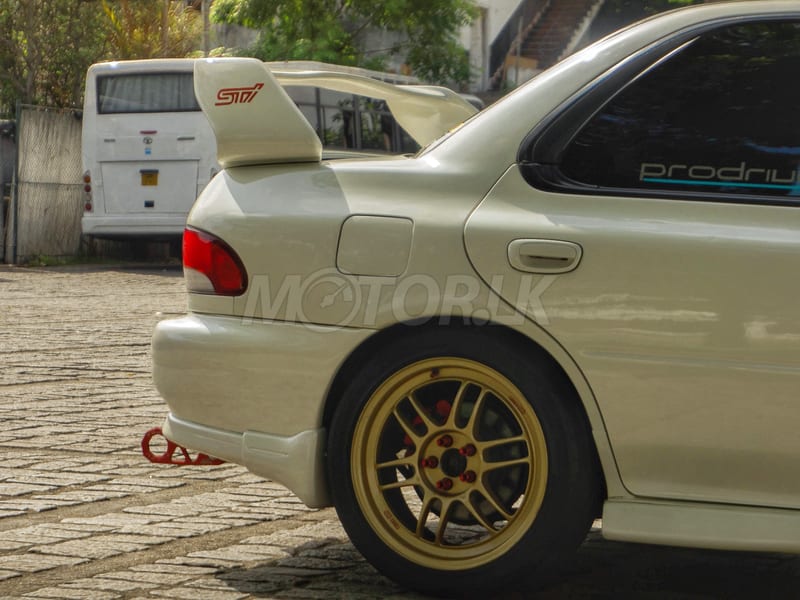 Subaru Impreza, 7 of 10