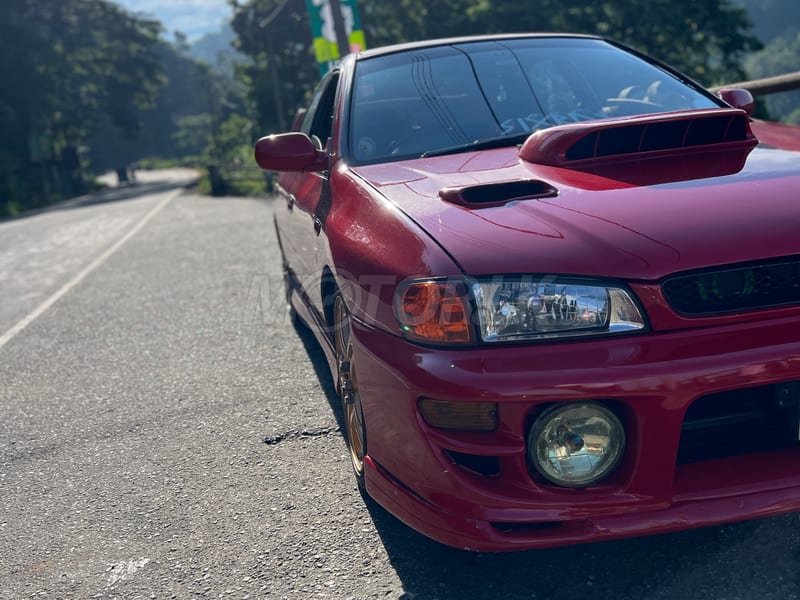 Subaru Impreza, 3 of 9