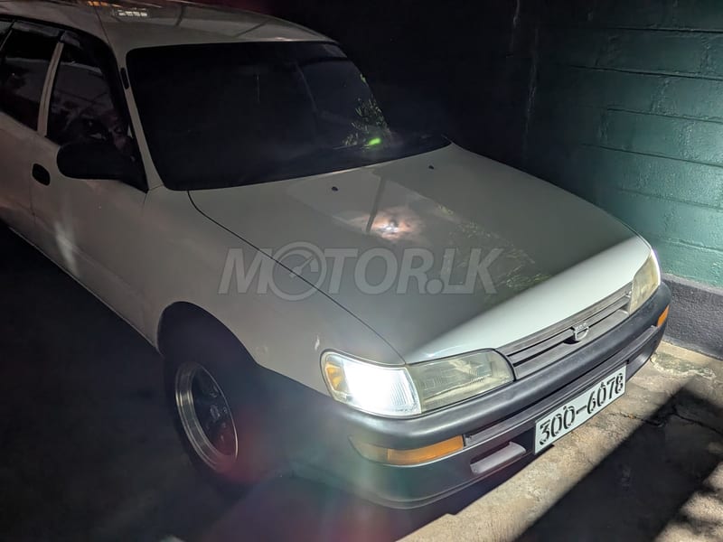 Toyota Corolla, 2 of 5